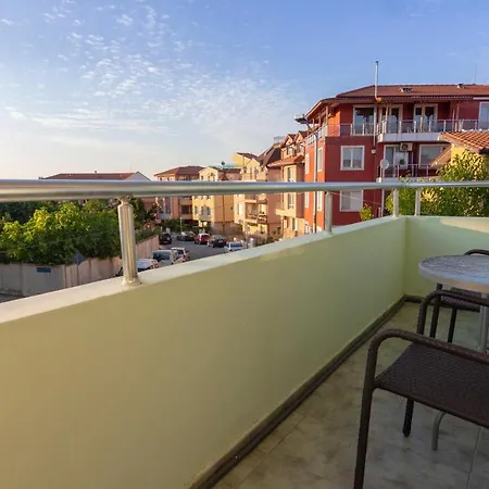 Sunny Dream 茨雷沃